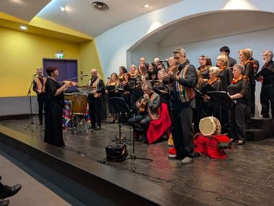 הופעה עם הרכב דרום אמריקאי